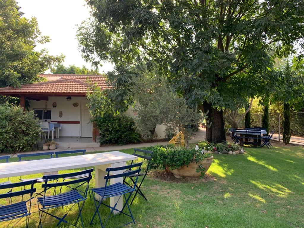 Orhan Havaya Sheʼar Yashuv Exterior foto