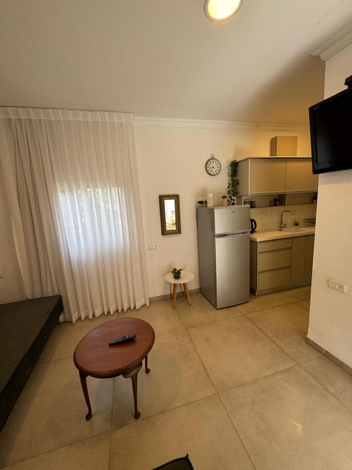 Orhan Havaya Sheʼar Yashuv Exterior foto